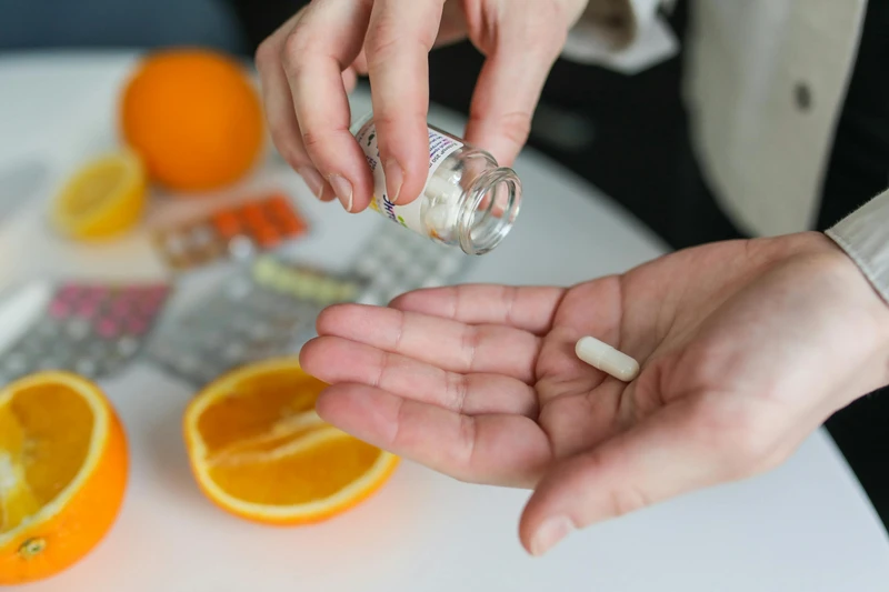 Vitamin tổng hợp cho bà bầu 3 tháng đầu - Nền tảng cho thai kỳ khỏe mạnh 4