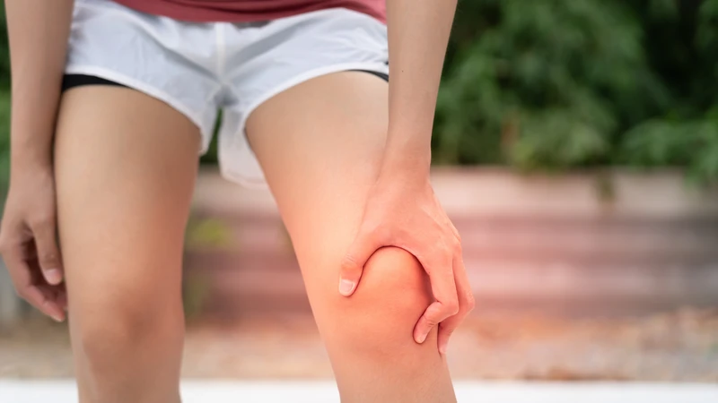 Vôi hoá dây chằng có thể gây đau và hạn chế vận động