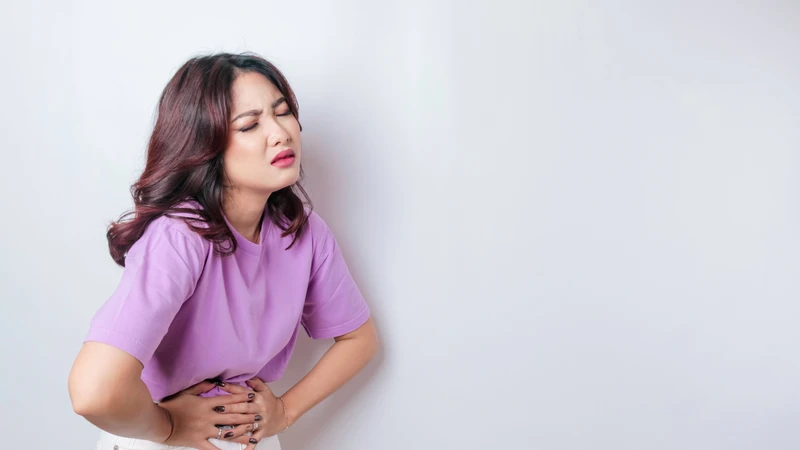 Người bệnh nên đi khám ngay nếu đau bụng dữ dội