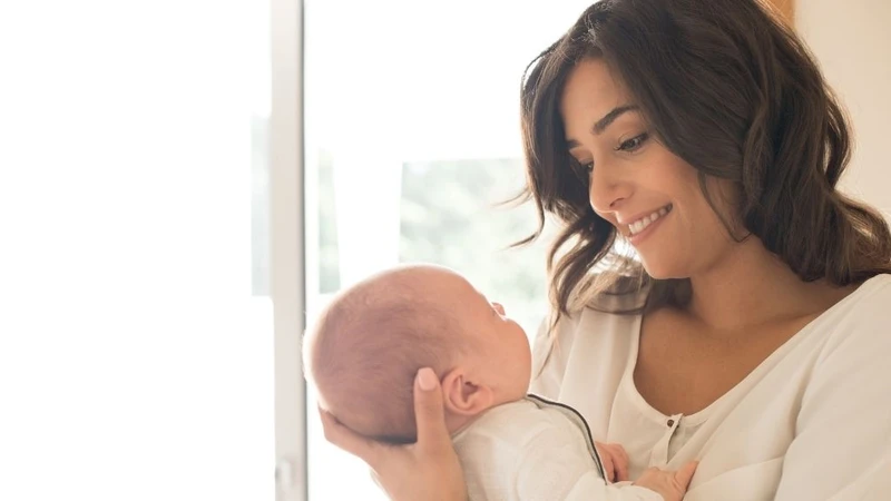 Tuần khủng hoảng của trẻ sơ sinh: Bí quyết đồng hành cùng con vượt qua nhẹ nhàng 4