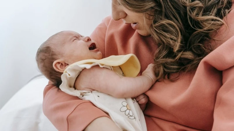 Tuần khủng hoảng của trẻ sơ sinh: Bí quyết đồng hành cùng con vượt qua nhẹ nhàng 5