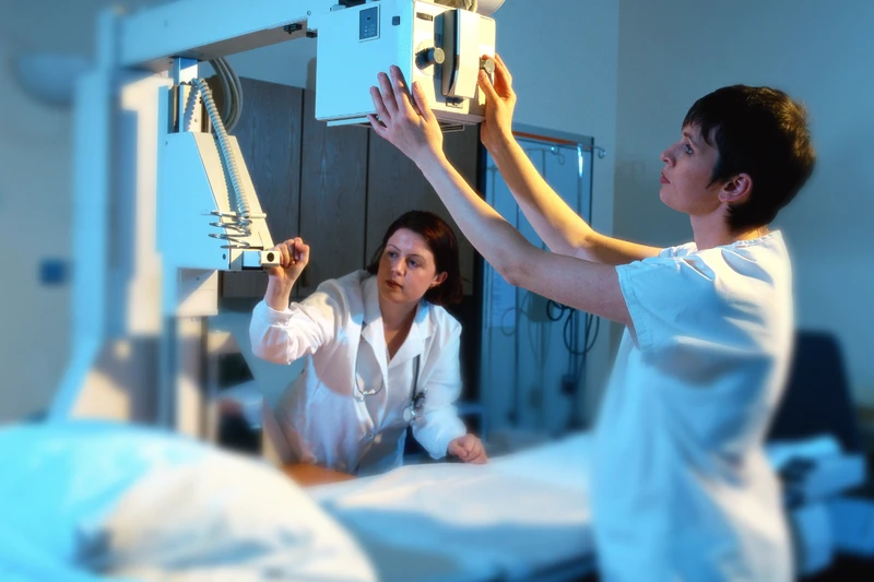 X-quang bụng là gì? Quy trình thực hiện và trường hợp chống chỉ định 4