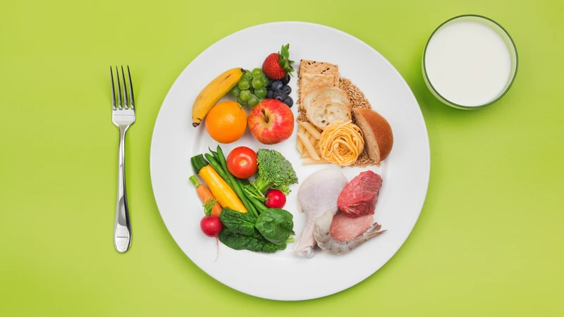 Một chế độ ăn uống cân bằng góp phần duy trì sức khỏe tổng thể