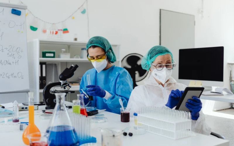 Xét nghiệm ấu trùng sán dải heo có thể được thực hiện trên các mẫu bệnh phẩm như máu, phân, dịch não tủy
