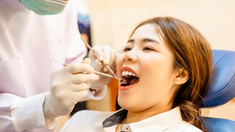 Xét nghiệm máu khi nhổ răng có cần nhịn ăn không phụ thuộc vào loại xét nghiệm cụ thể mà bác sĩ chỉ định