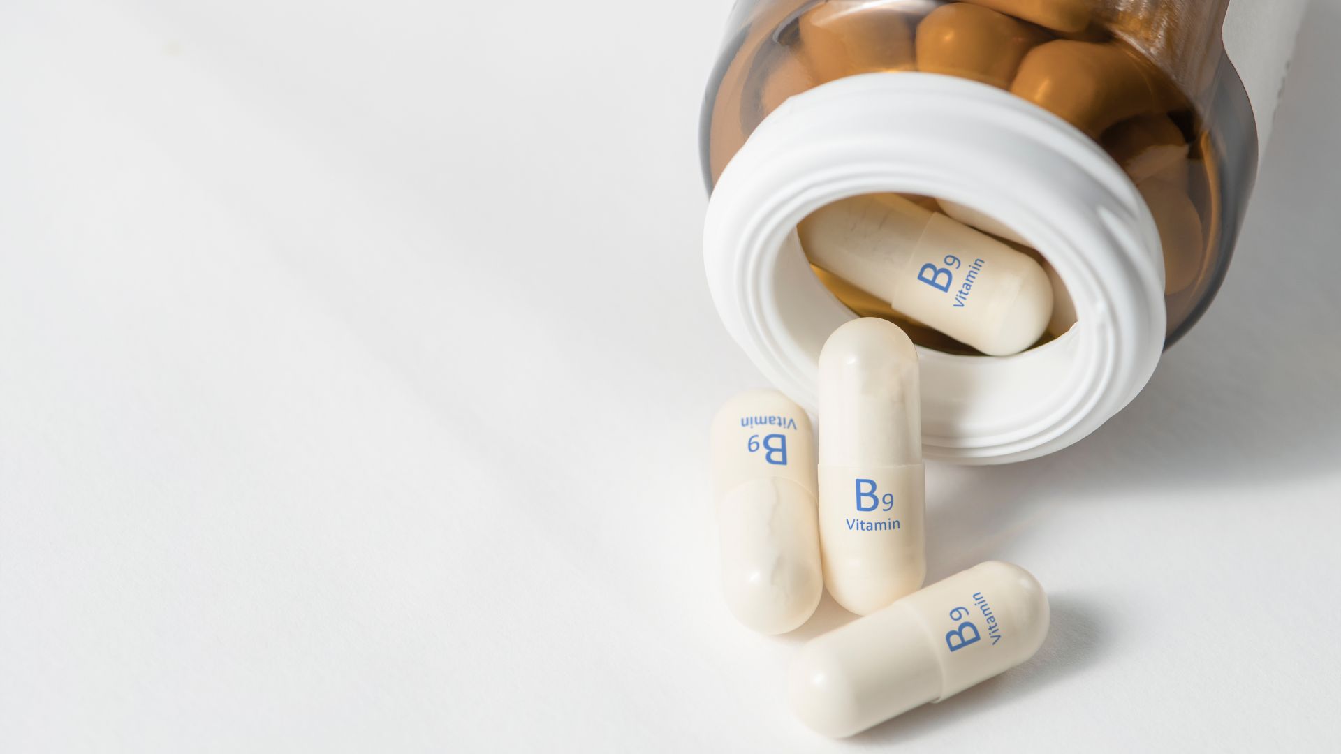 Uống axit folic vào thời điểm nào trong ngày là tốt nhất? 2