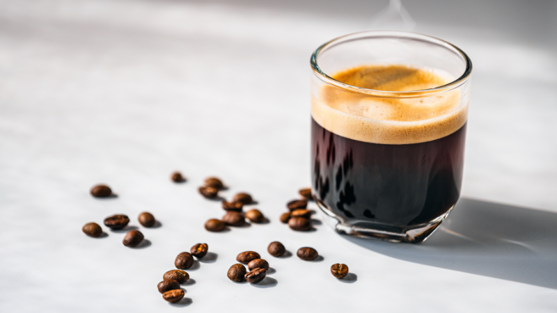 Uống cà phê đen có tác dụng gì khi uống trước buổi tập