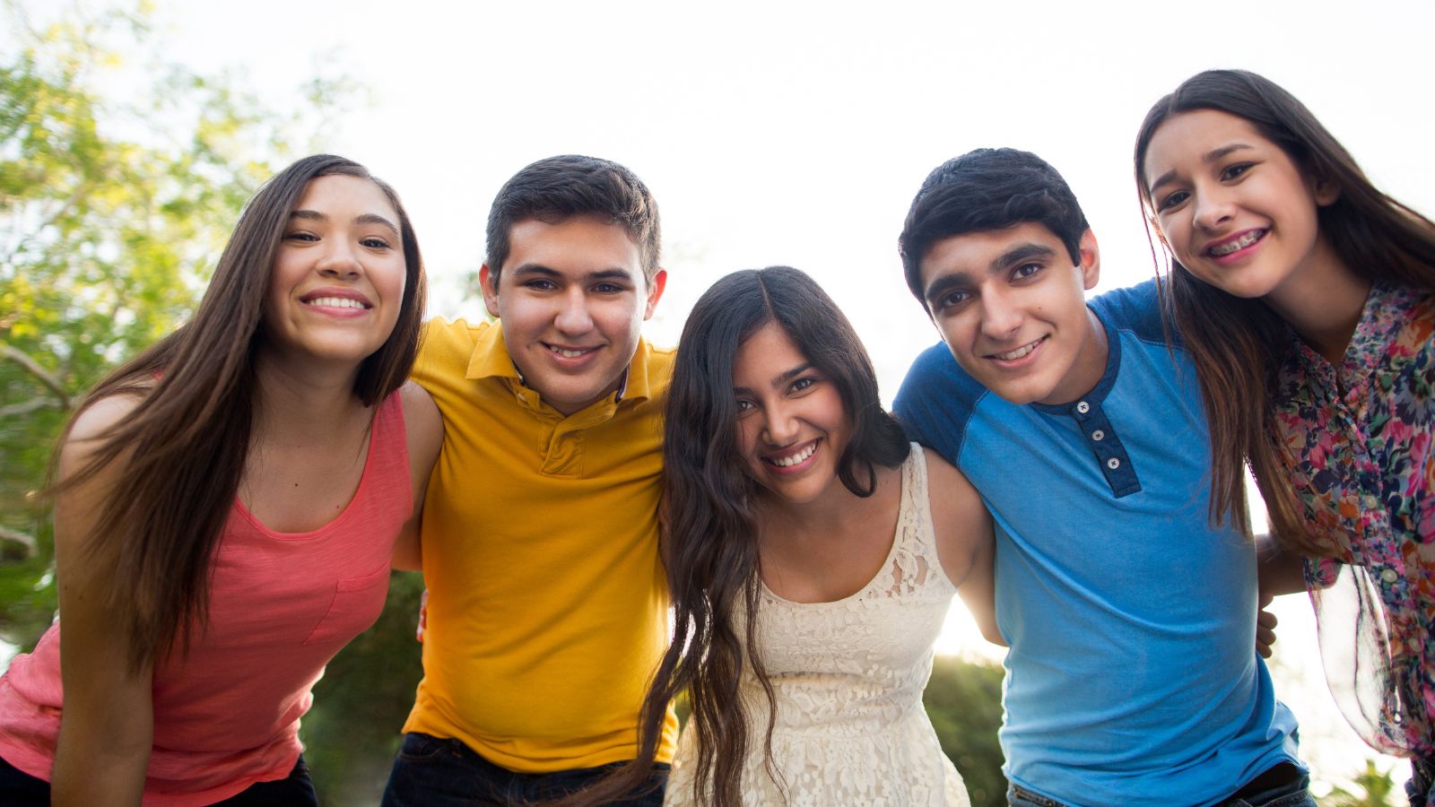 Với nhóm tuổi trẻ em và thanh thiếu niên, câu trả lời cho uống canxi có tăng chiều cao không là có