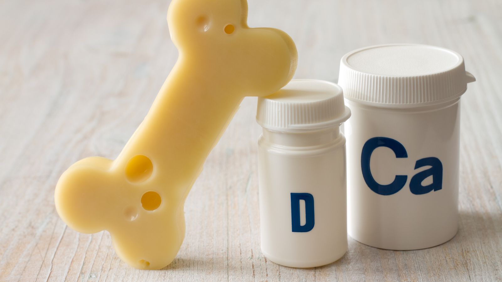 Uống canxi không đúng cách không những không mang lại lợi ích mà còn gây ra nhiều tác dụng phụ