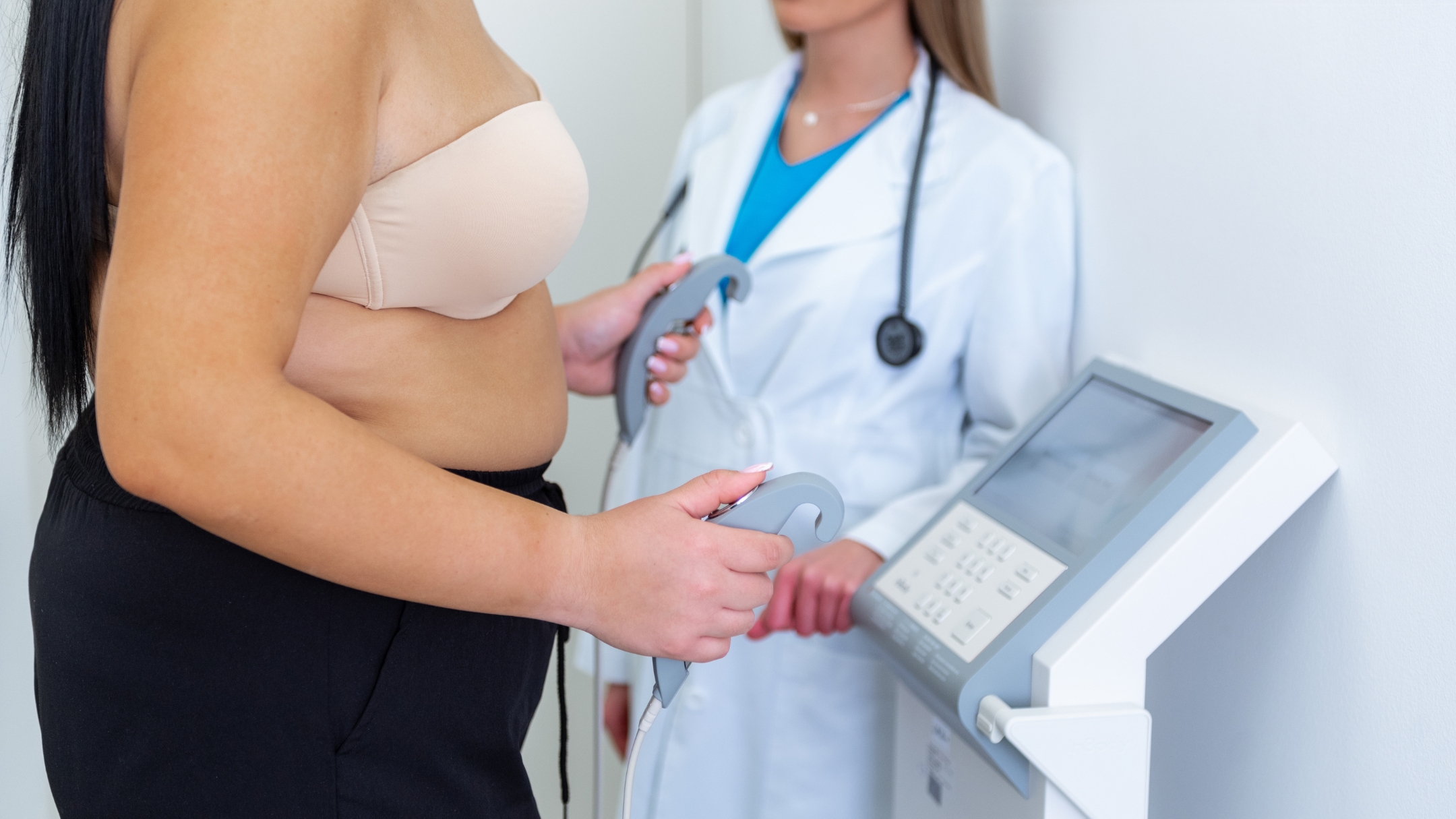 Khám sức khỏe định kỳ giúp phát hiện sớm tình trạng rối loạn chuyển hóa như kháng insulin, tăng lipid máu hay gan nhiễm mỡ