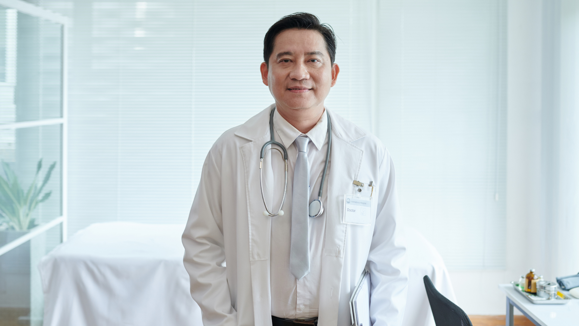 Nếu tiểu buốt kéo dài hãy đến ngay cơ sở y tế để được chẩn đoán và điều trị phù hợp