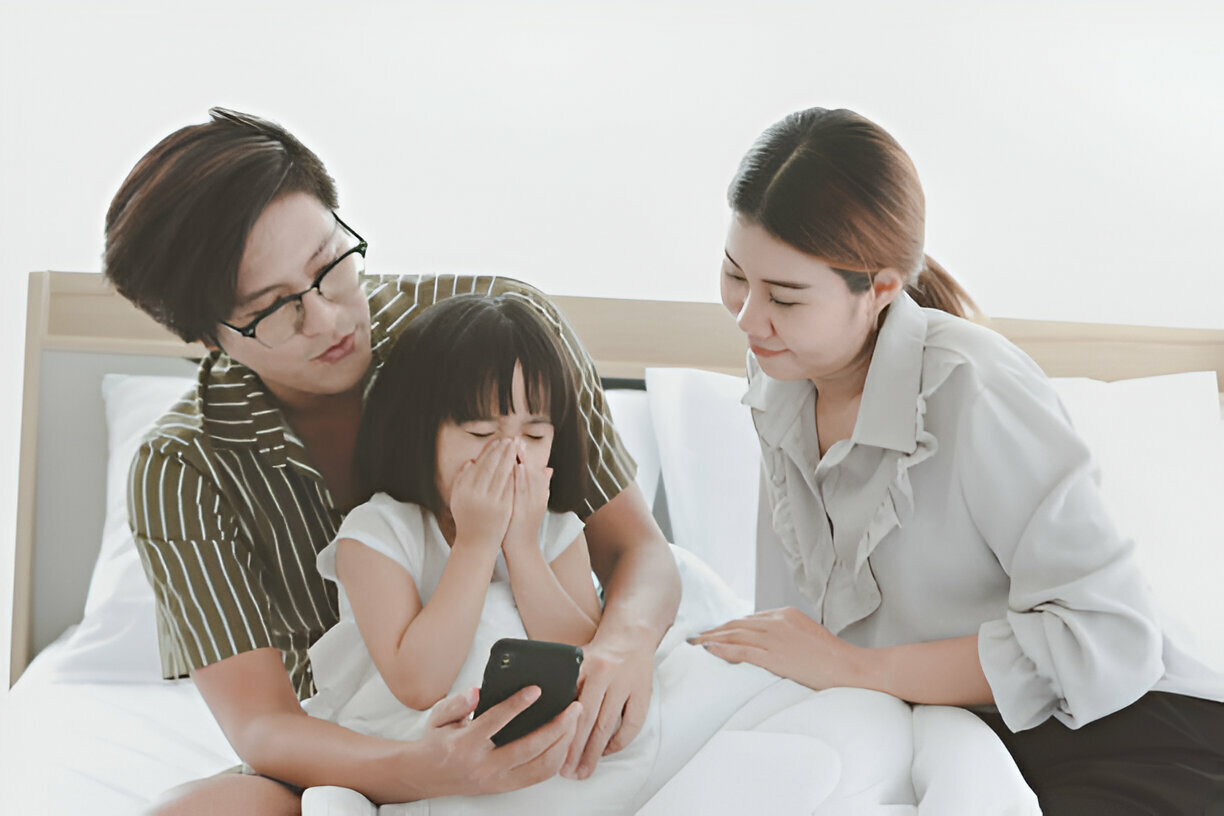 uong-rota-va-tiem-phe-cau-cung-luc-duoc-khong-4