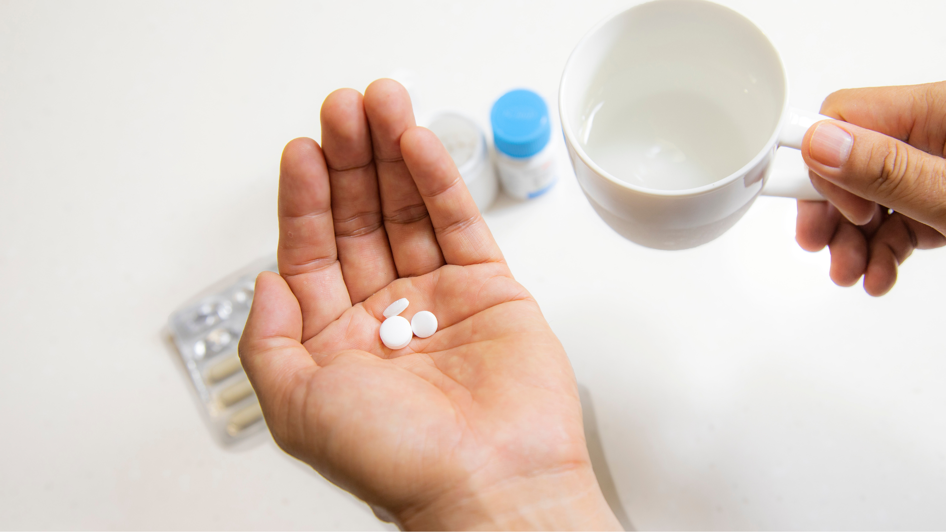 Uống sắt và canxi cách xa nhau để đảm bảo hiệu quả