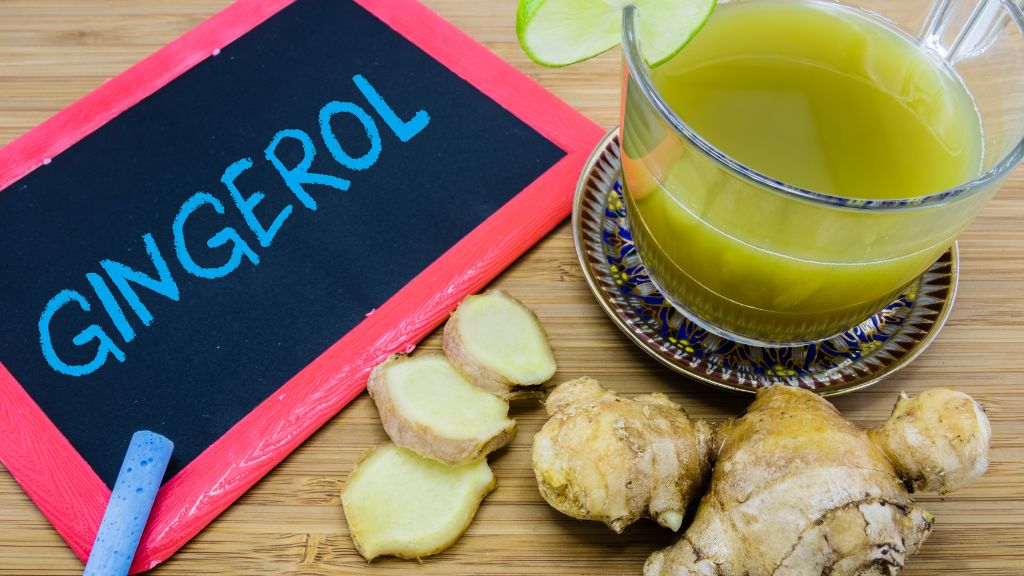 Gừng chứa các hợp chất như gingerol và shogaol có tác dụng chống viêm mạnh mẽ