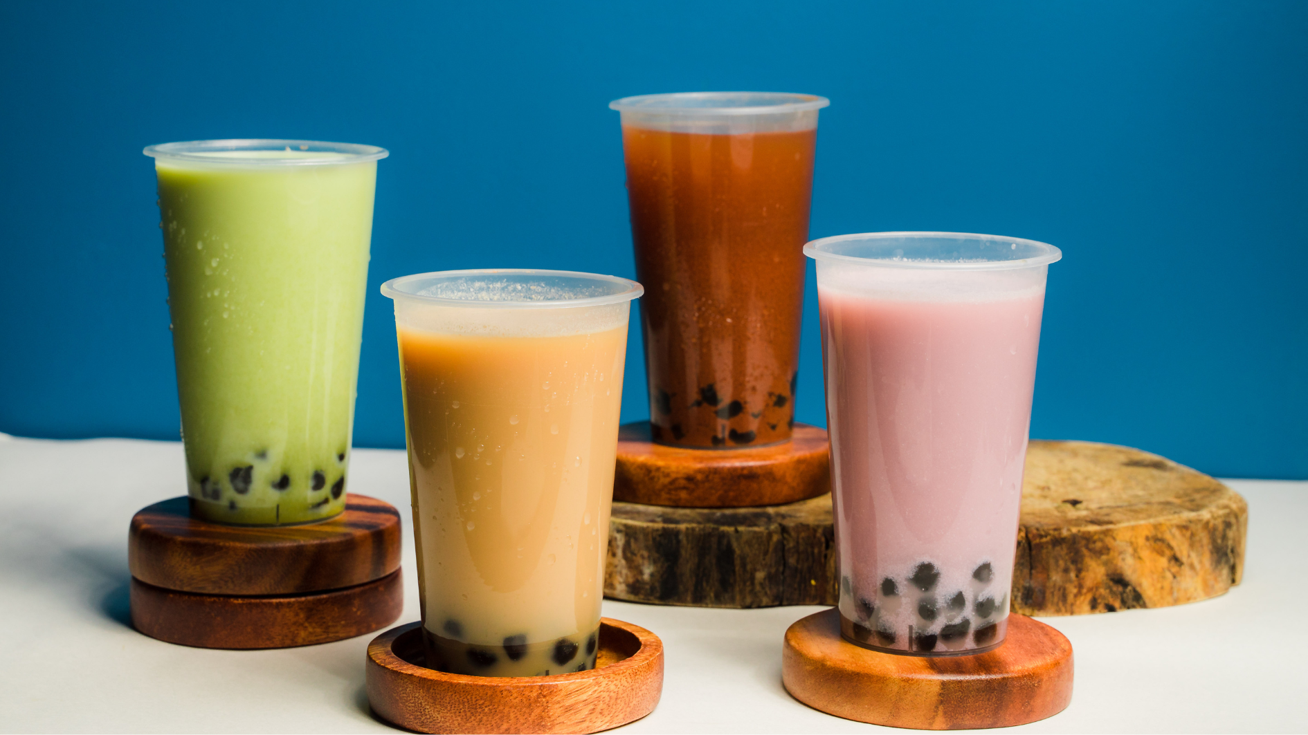 Không nên uống trà sữa trước giờ đi ngủ