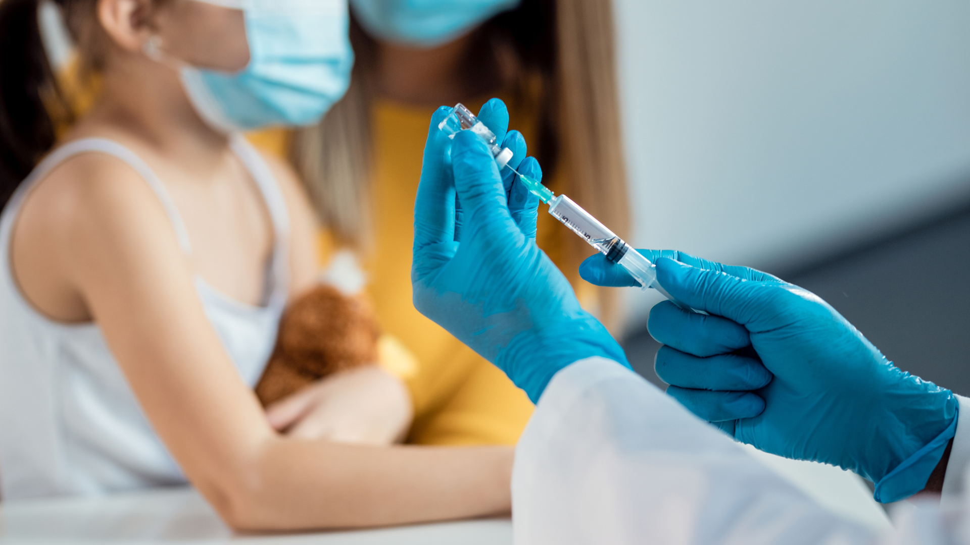 Việc tiêm Nimenrix là biện pháp phòng bệnh hiệu quả và cần thiết, đặc biệt ở trẻ nhỏ và người có nguy cơ cao