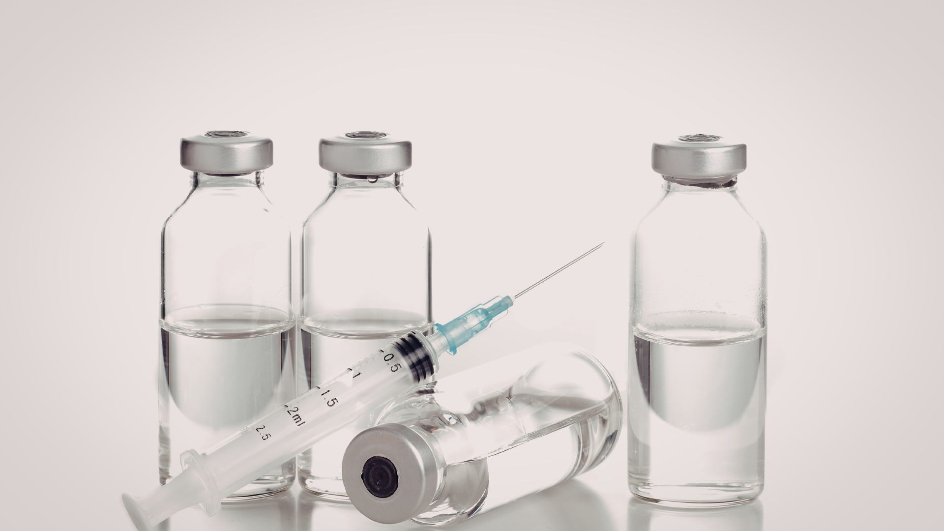 Vắc xin Nimenrix được phát triển bởi tập đoàn dược phẩm sinh học Pfizer (Mỹ) và được sản xuất tại Bỉ