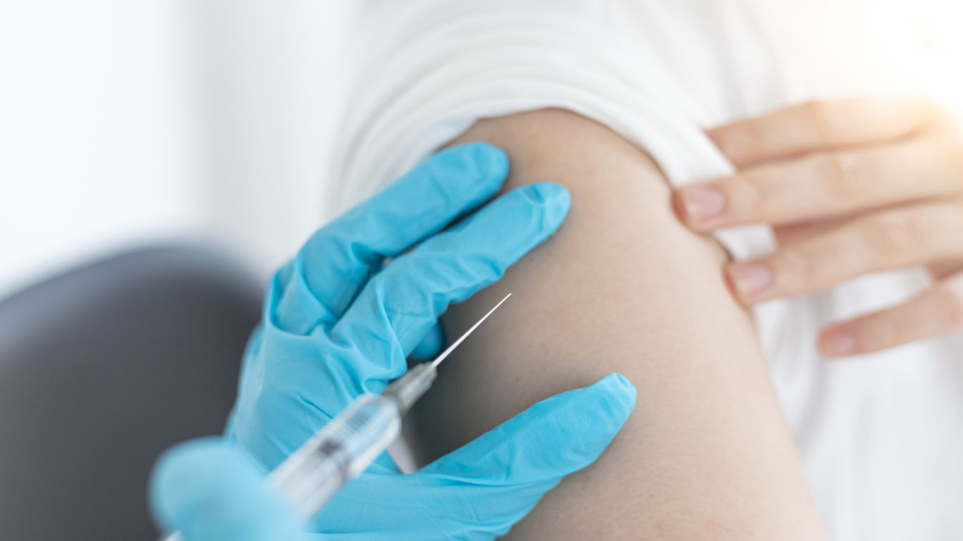 vac-xin-phe-cau-23-gia-bao-nhieu 2