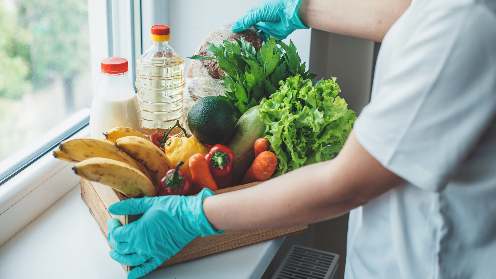 Vệ sinh an toàn thực phẩm (VSATTP) là yếu tố không thể thiếu trong mỗi bữa ăn và trong mọi khâu từ sản xuất đến tiêu dùng