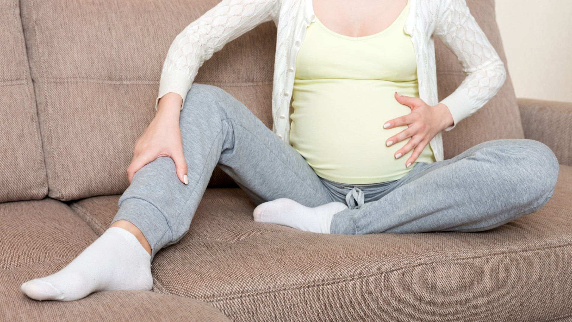 Thiếu magie khiến cơ bắp dễ co thắt, gây chuột rút, đặc biệt vào ban đêm, làm giấc ngủ bị gián đoạn