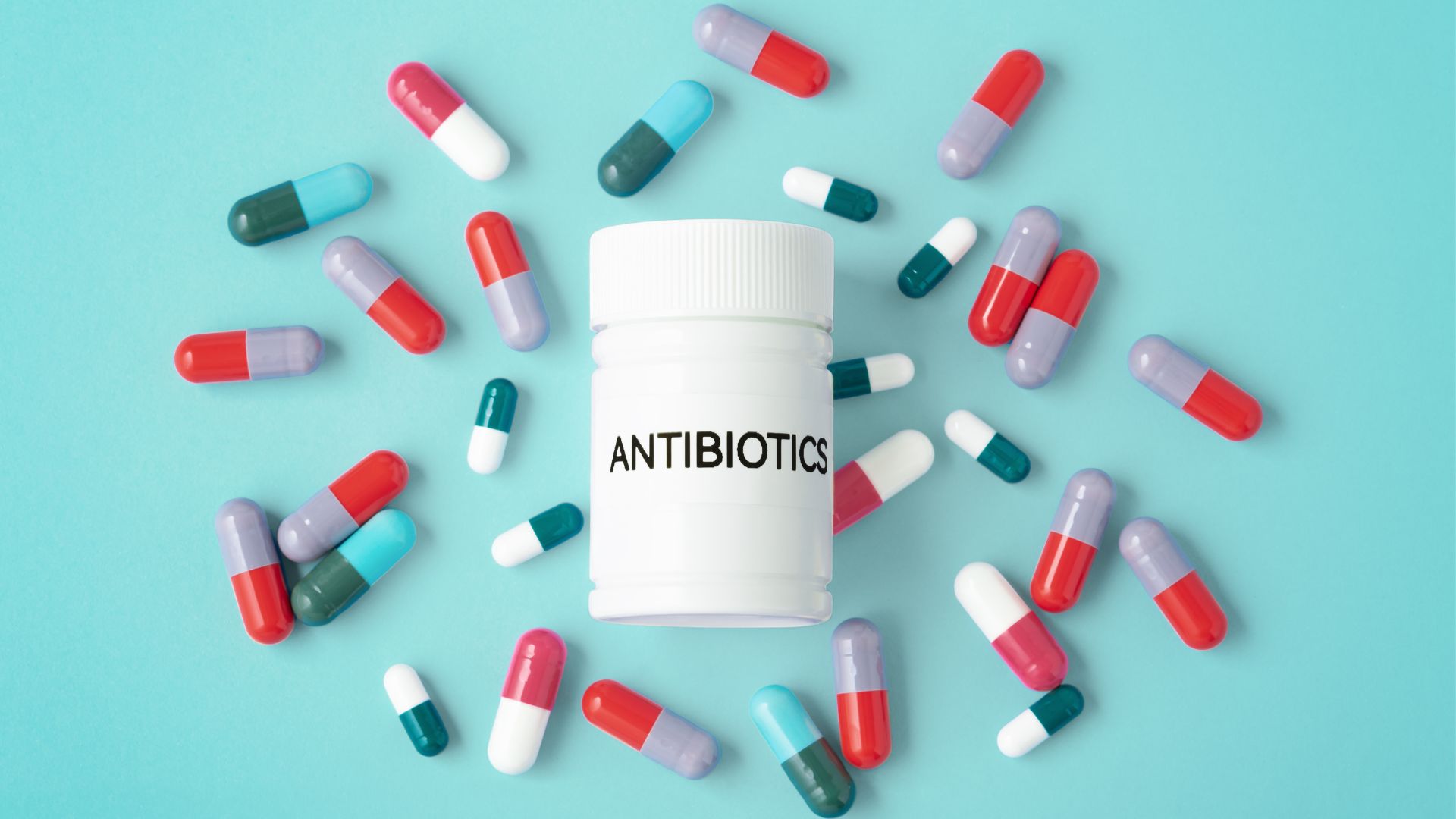 Người bệnh bị viêm amidan hốc mủ bã đậu sẽ được chỉ định dùng thuốc kháng sinh