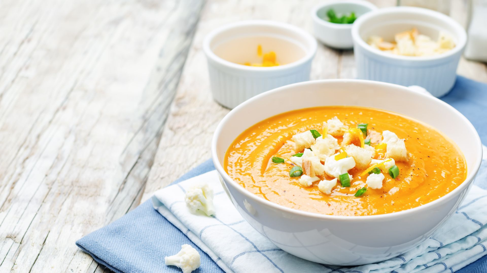 Người bệnh sau cắt amidan nên ăn đồ ăn mềm và nguội