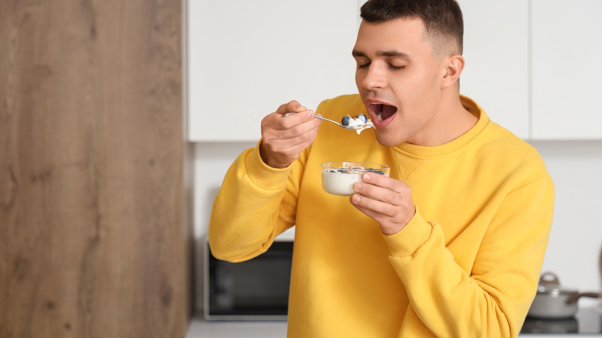 Viêm dạ dày có ăn sữa chua được không