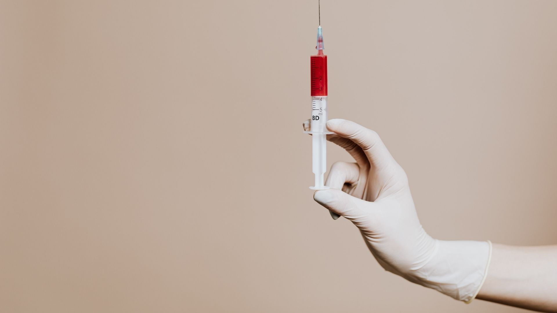 Viêm khớp ức đòn có thể do bệnh lý tự miễn