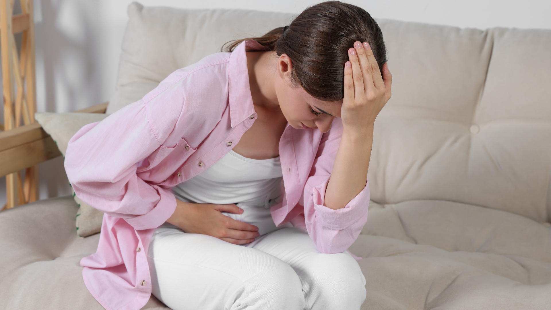 Nếu tình trạng đau kéo dài hãy đến cơ sở y tế để được tư vấn và điều trị đúng cách