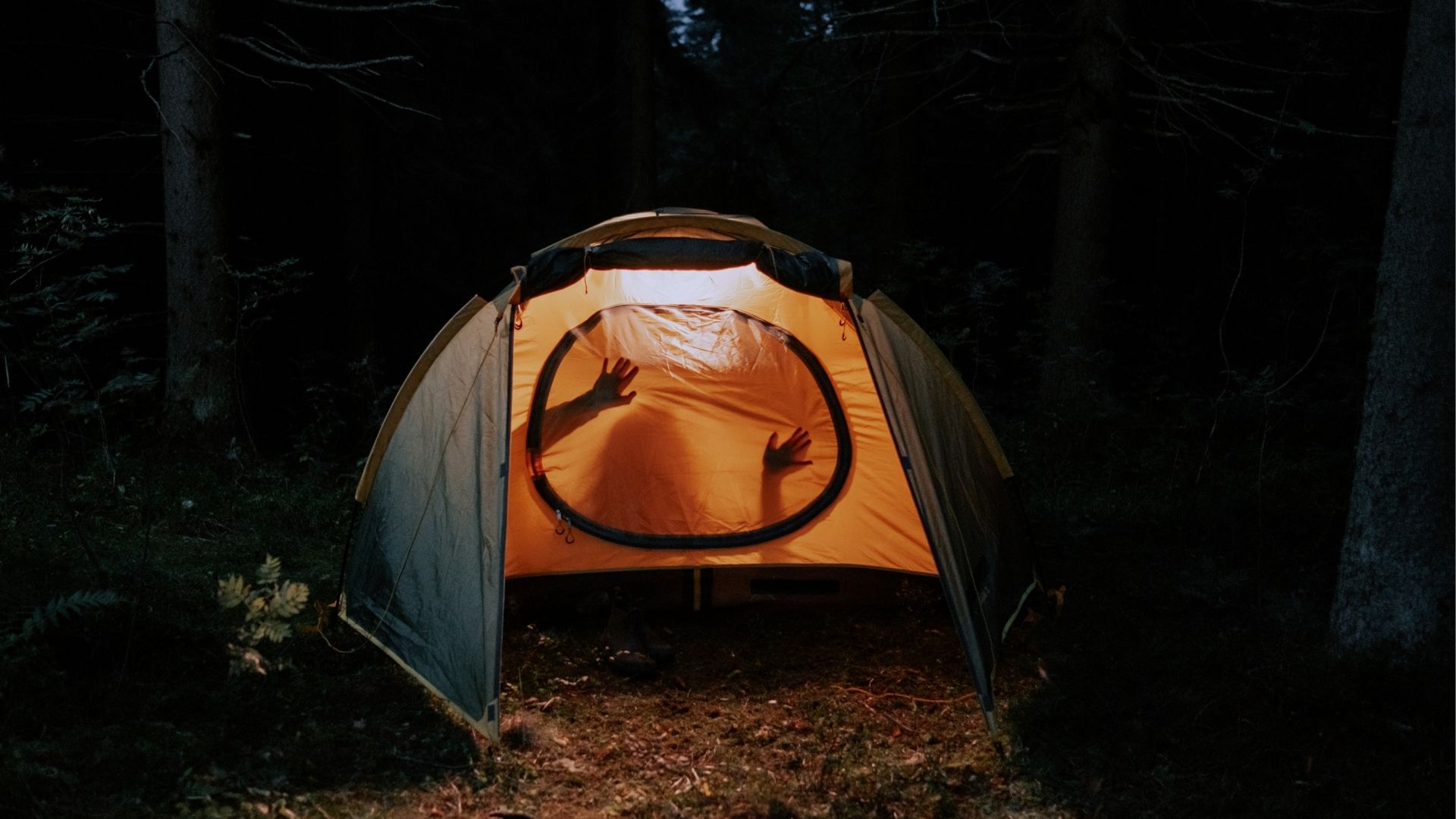 Quan hệ tình dục không an toàn làm tăng nguy cơ mắc bệnh tình dục