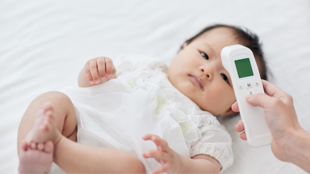 Trẻ nhỏ, đặc biệt 6 - 24 tháng tuổi và chưa tiêm đủ vắc xin Hib, có nguy cơ mắc bệnh cao