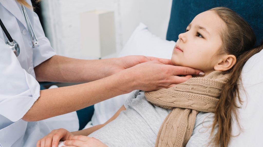 Viêm thanh quản cấp là gì? Nguyên nhân, triệu chứng và cách điều trị 2