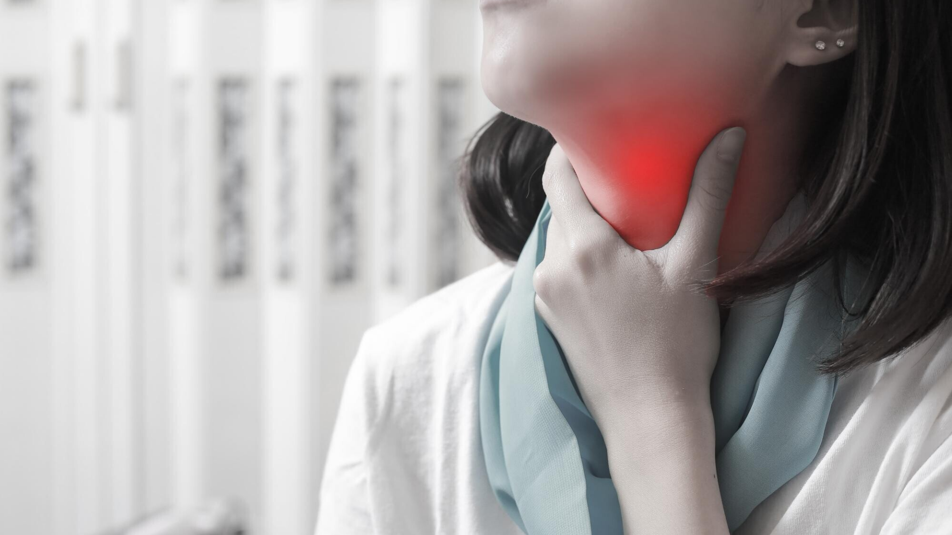Tình trạng bướu giáp độc được bác sĩ chỉ định cần phẫu thuật tuyến giáp