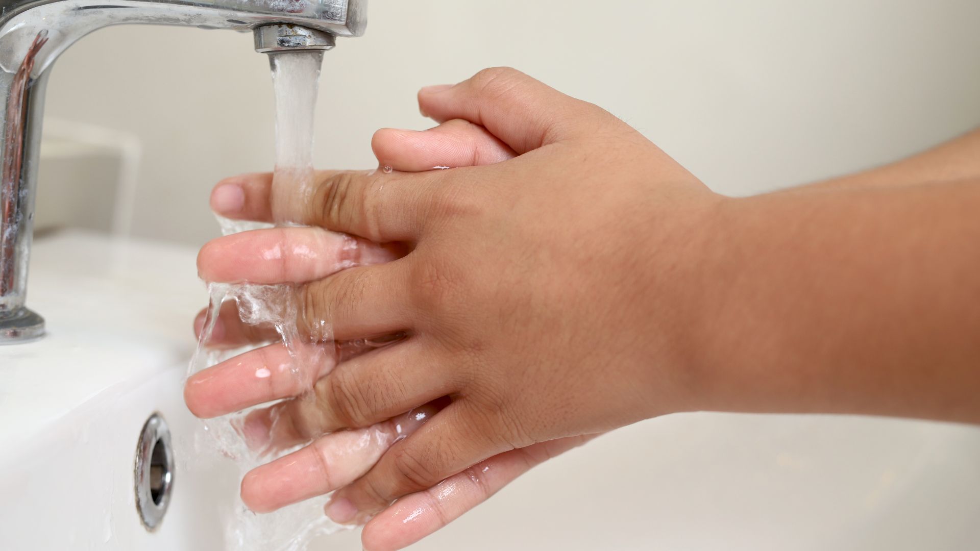 Các biện pháp giúp giảm nguy cơ lây lan virus tay chân miệng