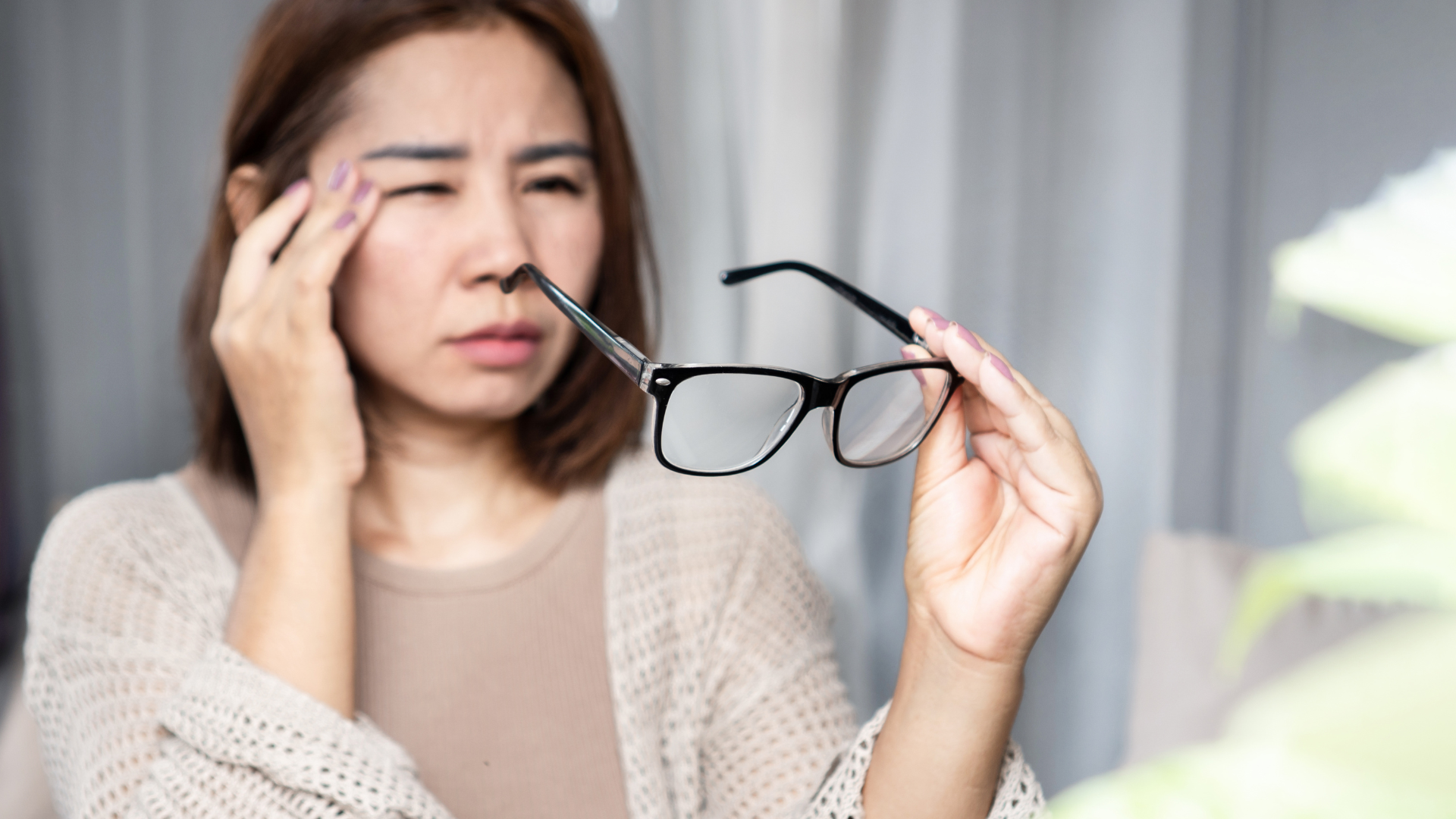 Vừa cận thị vừa loạn thị không đe dọa tính mạng nhưng ảnh hưởng đáng kể đến thị lực và tầm nhìn