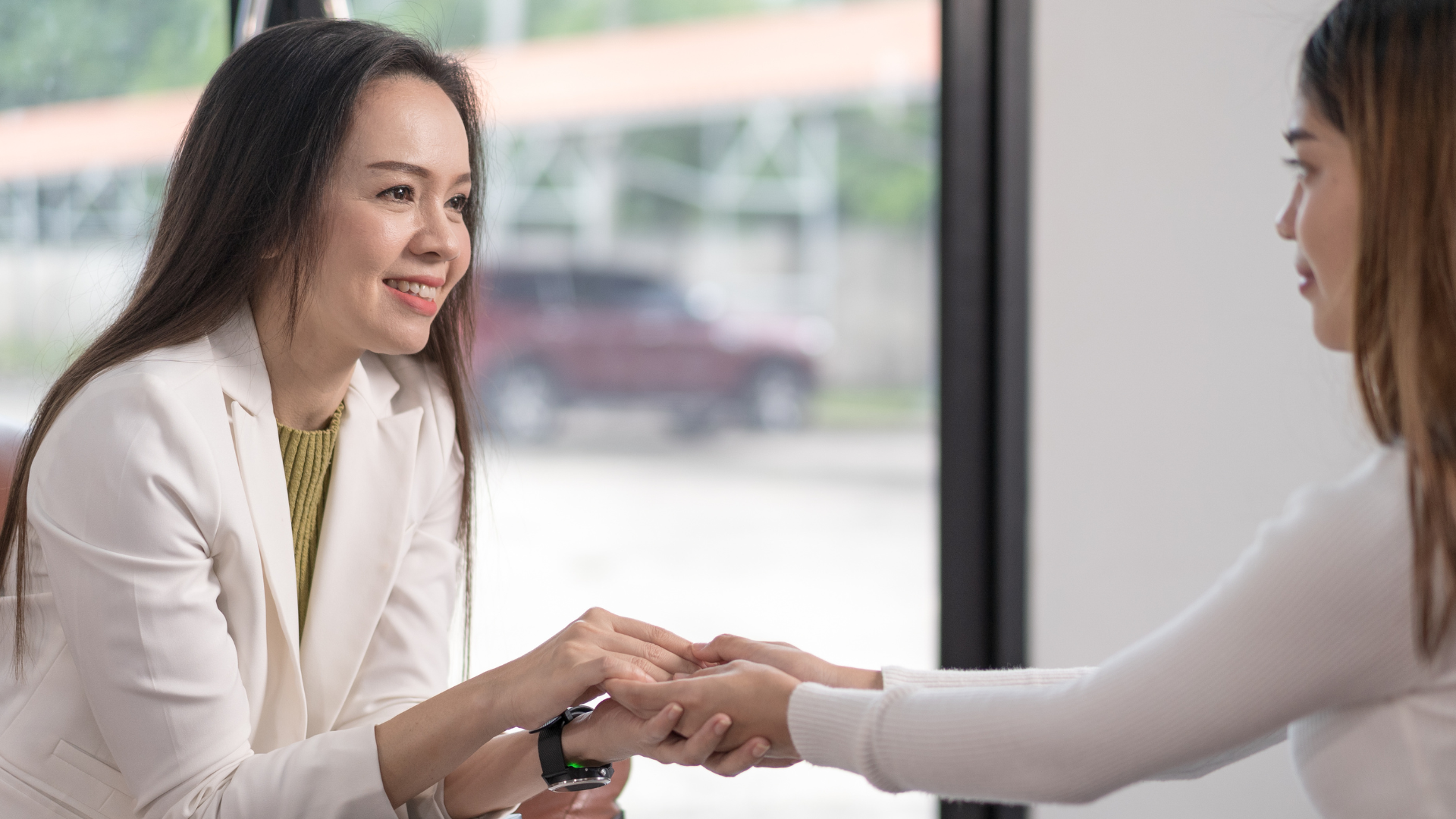 Vừa hết kinh phụ nữ có ham muốn không? Giải pháp cải thiện đời sống tình dục sau mãn kinh 4