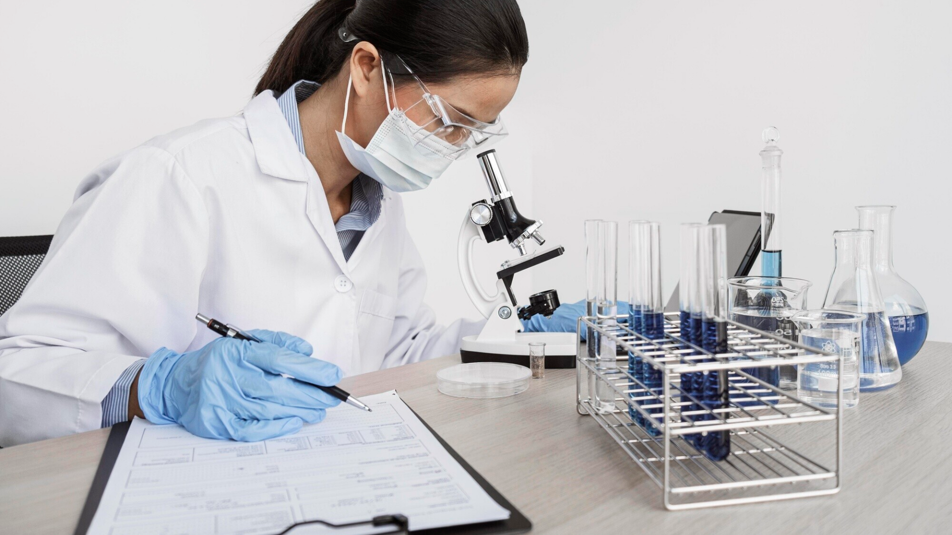 Xét nghiệm HEV giúp phát hiện xem trong cơ thể có nhiễm virus viêm gan E (HEV) hay không