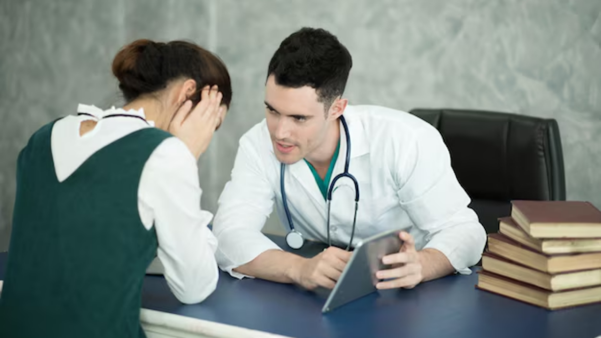 Kết quả xét nghiệm HIV thường được bảo mật tuyệt đối, chỉ bạn hoặc bác sĩ tư vấn được phép tiếp cận