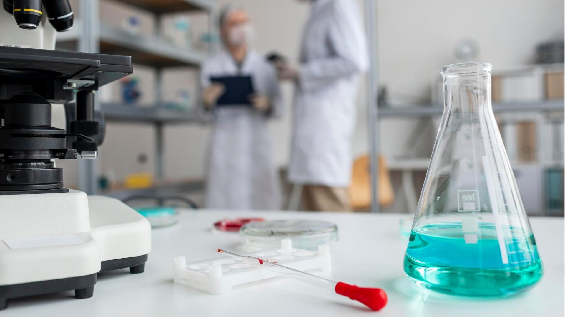 Độ chính xác của xét nghiệm HIV phụ thuộc vào nhiều yếu tố, trong đó chất lượng phòng xét nghiệm cũng là điều không thể thiếu