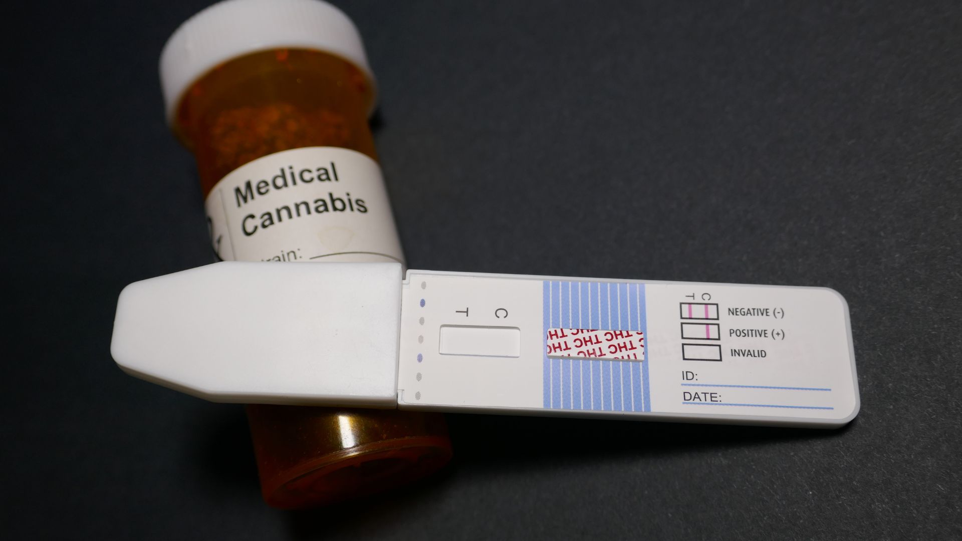 Xét nghiệm ma túy giúp xác định sự có mặt của các chất ma túy có trong cơ thể