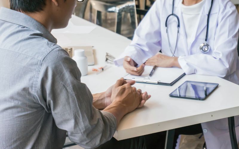 Nhiều người thắc mắc xét nghiệm mỡ máu có cần nhịn ăn không để kết quả được chính xác nhất