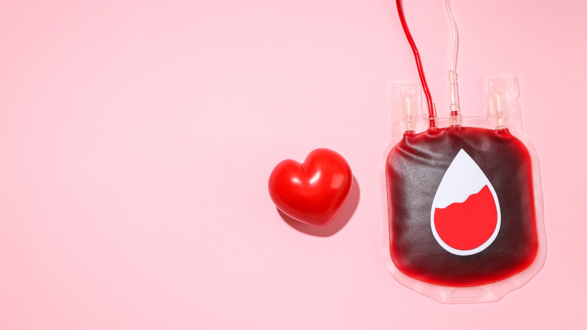 Xét nghiệm NAT HIV được sử dụng rộng rãi trong sàng lọc máu hiến nhằm đảm bảo an toàn truyền máu