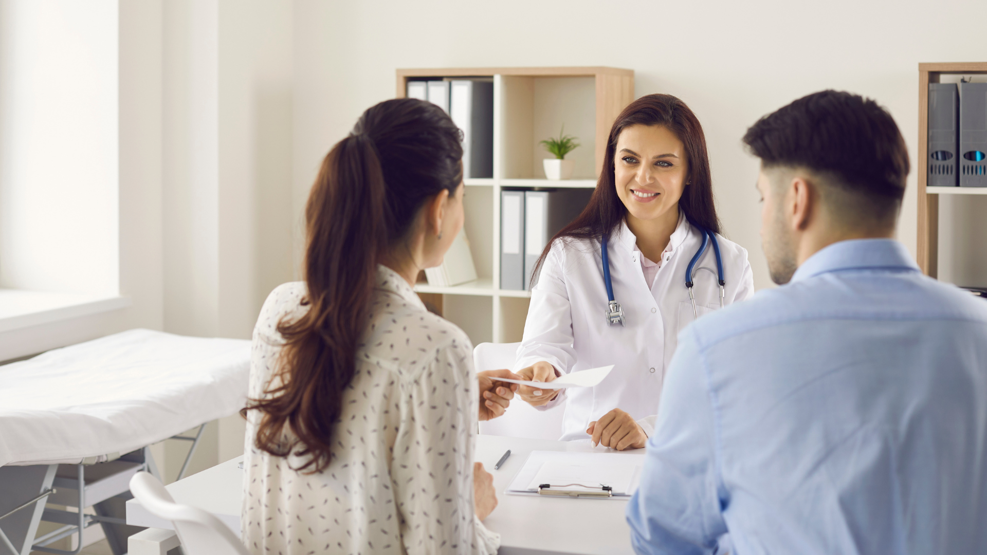 Xét nghiệm tiền hôn nhân có cần thiết không? 1