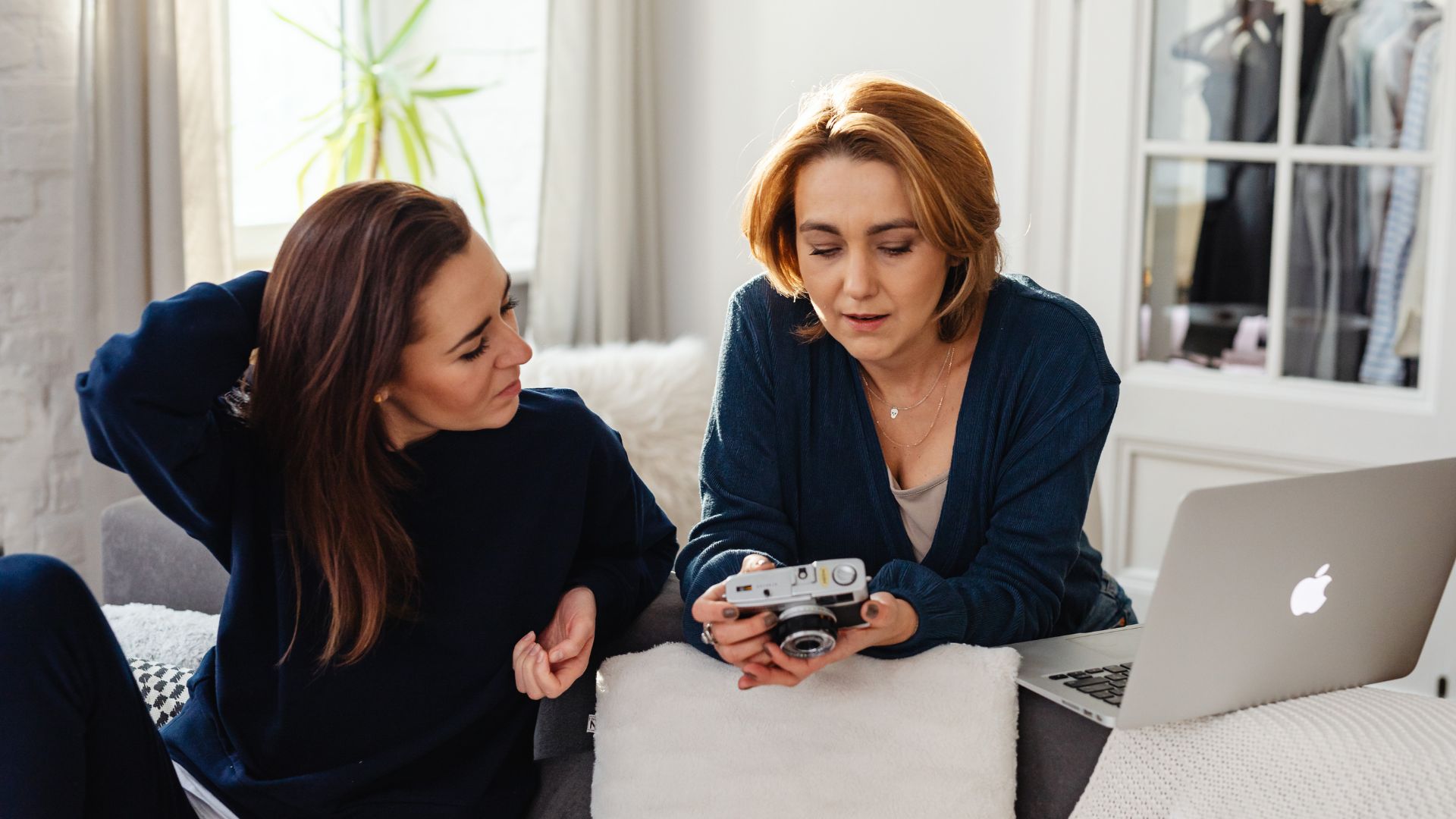 Phụ nữ trên 40 tuổi nên thực hiện xét nghiệm tiền mãn kinh