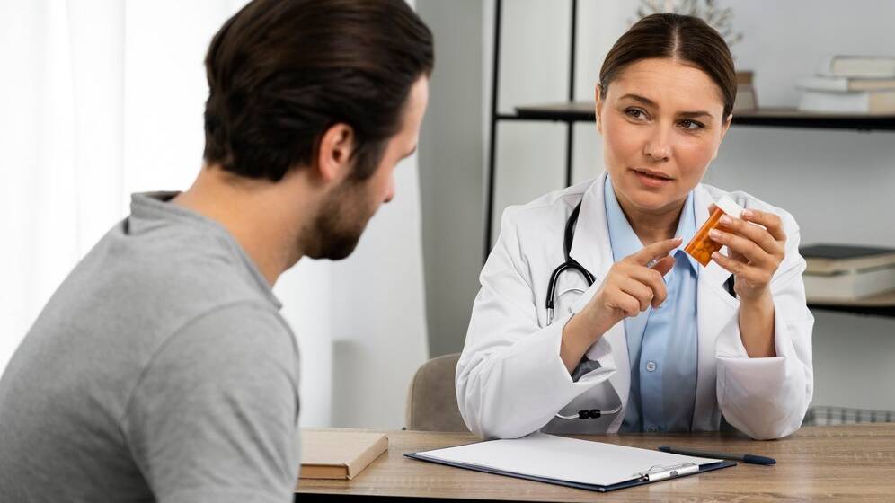 Nếu chỉ số lắng máu tăng cao kéo dài, bác sĩ có thể điều chỉnh thuốc phù hợp hơn