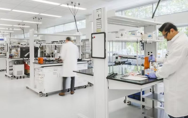 Cơ sở hạ tầng xét nghiệm cũng góp phần vào mức giá của xét nghiệm tuyến giáp