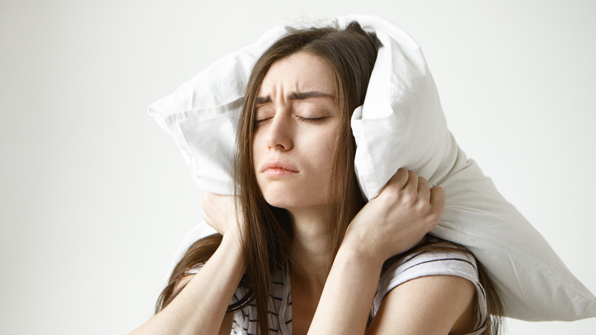 Xuất huyết mắt có nguy hiểm không? Dấu hiệu nhận biết và cách xử lý an toàn 2